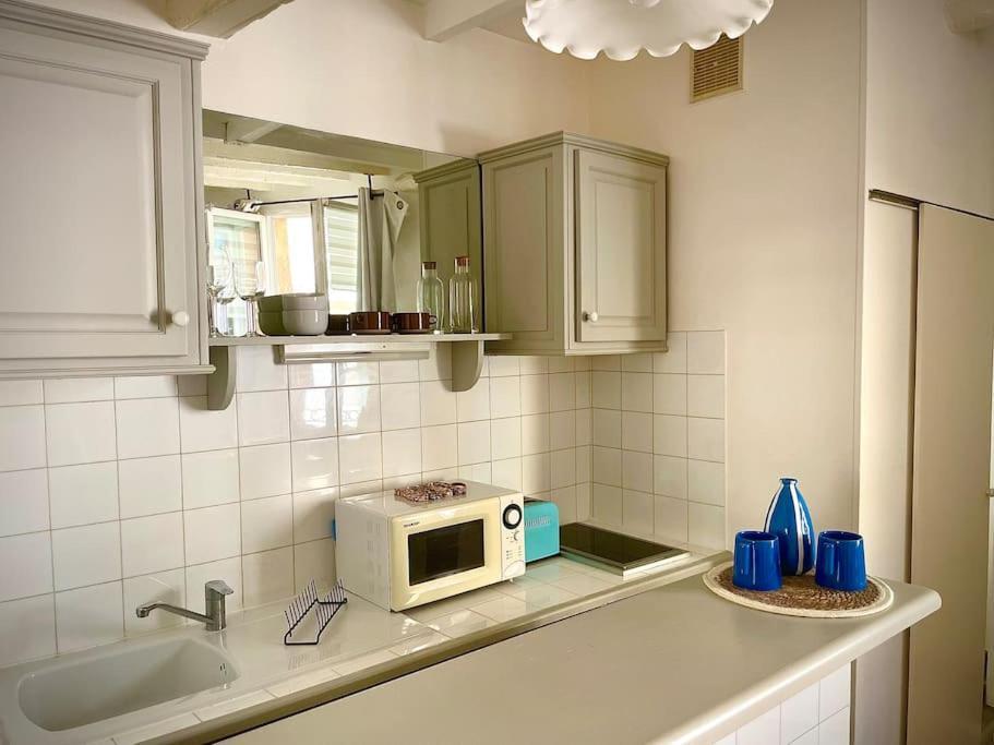 Апартаменты Studio Le Mediterraneen Экс-ан-Прованс Экстерьер фото