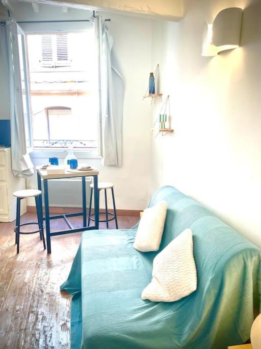Апартаменты Studio Le Mediterraneen Экс-ан-Прованс Экстерьер фото